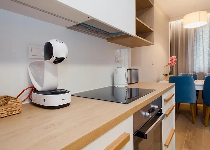 Shortstaypoland * Warsaw