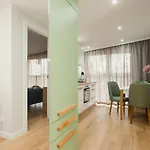 Shortstaypoland Appartamento *